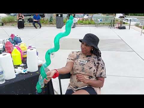 Promotional video thumbnail 1 for The Polka Dot Man - Balloons, Magic and Santa