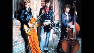 Stray Cats - (She&#39;s) Sexy And 17