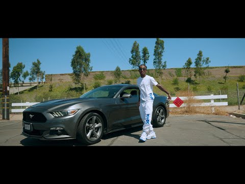 Young Mack - Thumbin