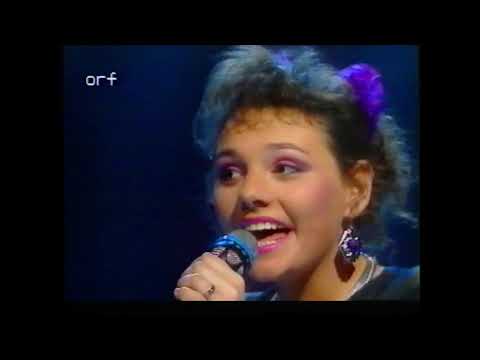 1987 Denmark: Anne Cathrine Herdorf - En lille melodi (5th place at at Eurovision Song Contest)