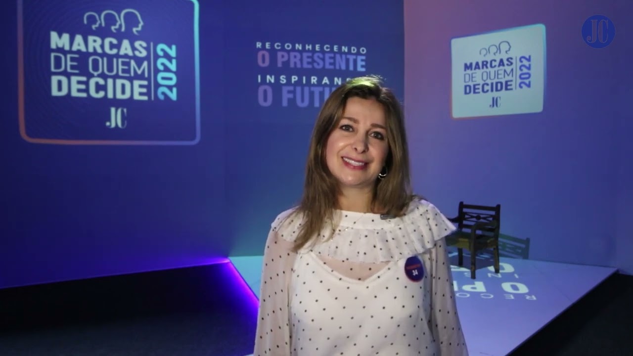 Mauro Belo entrevista Rosane Fontinelli durante o evento especial Marcas de Quem Decide 2022.

