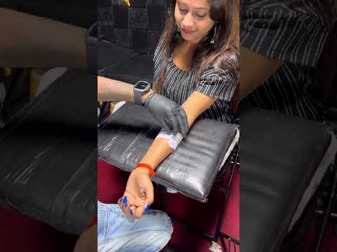 Famous content creator N. Chakraborty came to styledotcom for creating an amazing tattoo on her hand