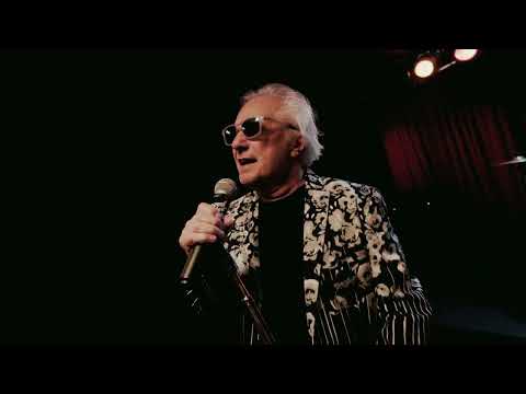 I Had A Girlfriend (Official Video) - The Hollywood Stars