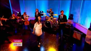 Performance - Nerina Pallot, Put Your Hands Up (Live on Lorraine)