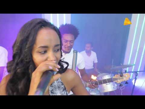 መኽሰበይ - ዊንታ ብርሃነ ኣብ ቀዛሕታ