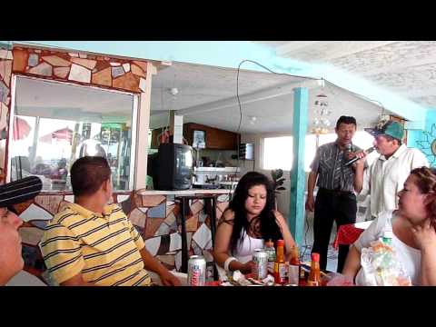 el mudo de la  piedra ancha cantando