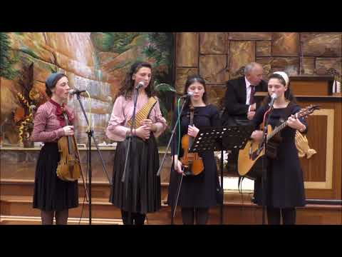 Surorile Cozma - Au curs râuri de har