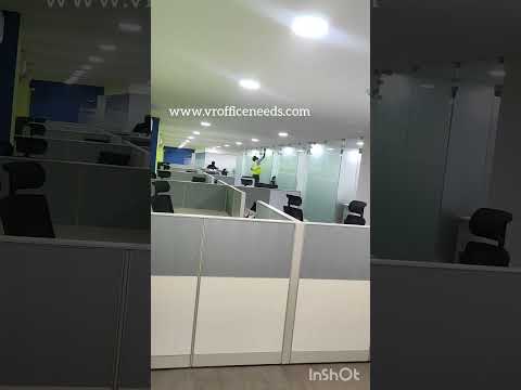 Wooden linear modular office workstation