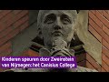 Kinderen speuren door Zweinstein van Nijmegen: het Canisius College