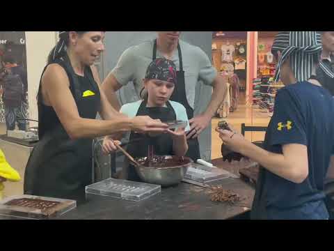 Cacao Pod to Chocolate Bar Experience