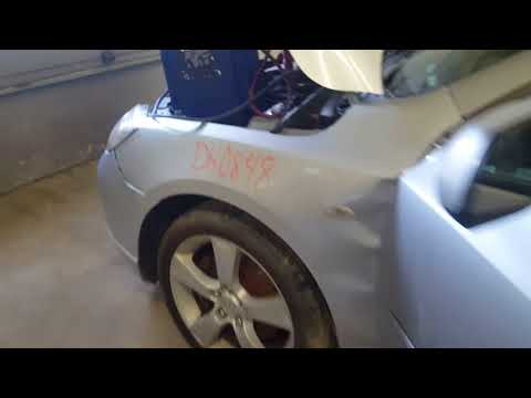 DH0848 - 2004 Mazda 3 - 2.3L