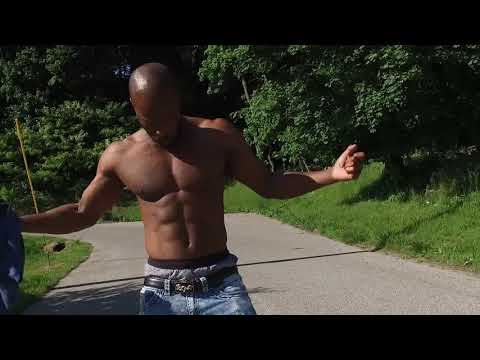 LDG Is LIKE - QUIERO DINERO(I Want Money) *Official*