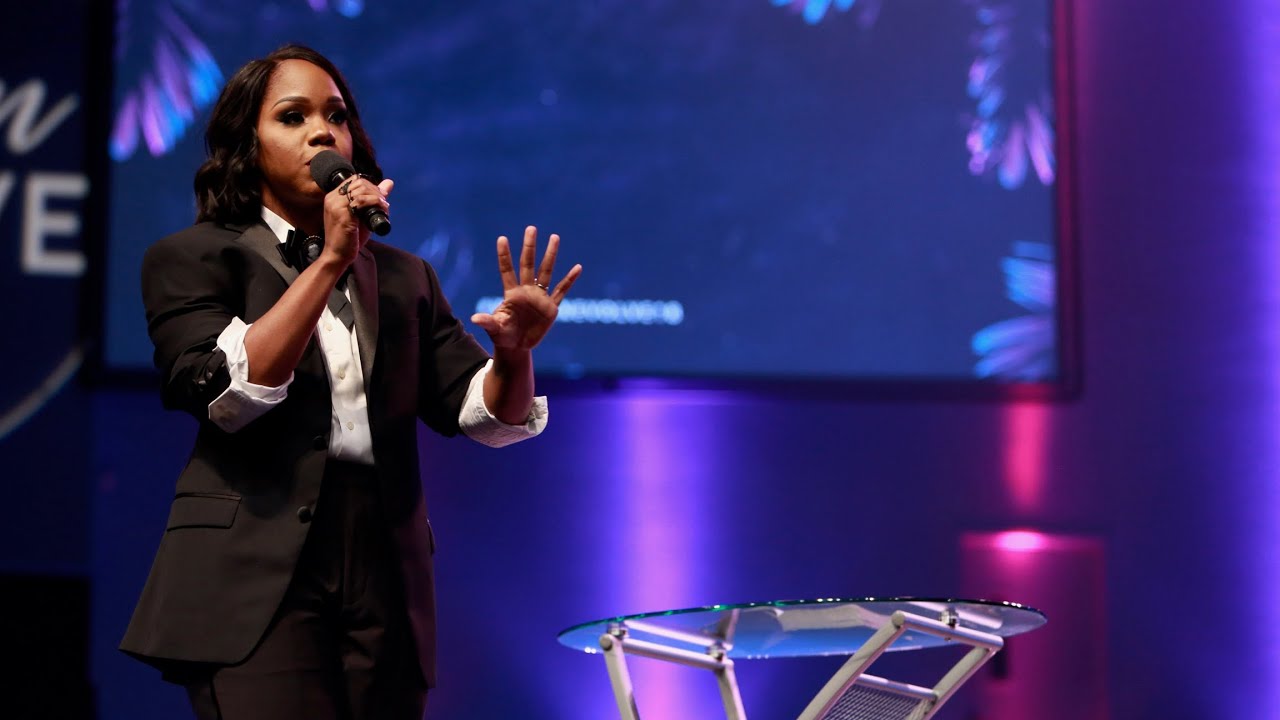 Sarah Jakes Roberts | An Army Of Women Are Taking Their Place Sarah Jakes Roberts | An Army Of Women Are Taking Their Place