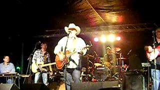 Johnny Lee " Could"ve heard a Heart Break  "