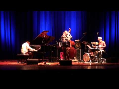 Alessandro Lanzoni trio feat. Ralph Alessi - Yuca