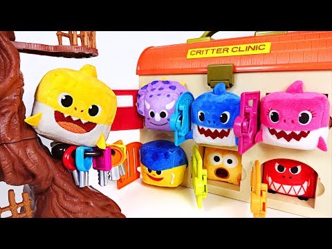 Pinkfong Shark family and Dinosaur family were taken in! Baby shark! - PinkyPopTOY