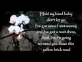 Dixie Chicks- Heartbreak Town w/ Lyrics