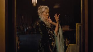 Oz Writes a New Chapter