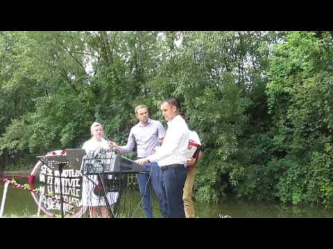 DOMNUL E PASTORUL MEU - BOTEZ CORJEUTI 2016.CANTARE ACORDEON-VIOARA.