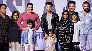 Salman Khan and Family arrives at Ruslaan Grand Premiere | Arbaaz, Sohail, Arpita, Alvira, Aayush