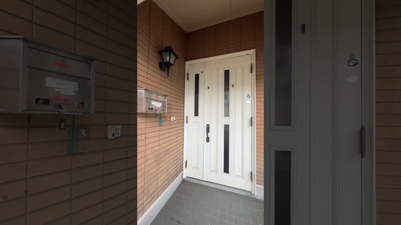 【三股町】コーヒー片手にテラスで深呼吸できる平家
