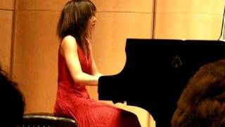 Wang plays a Rachmaninov Transcription of Gluck
