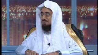 صورة زيادة تكبيرات بعد تكبيرة الإحرام جهلا