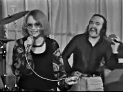 Naďa Urbánková   Svatební průvod Live 1973