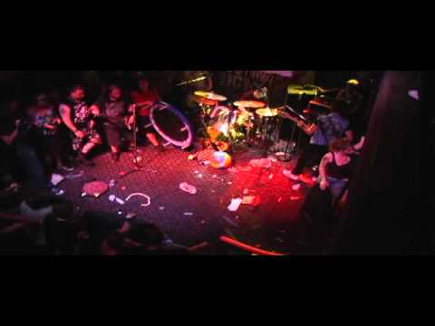 Municipal Waste - 05 - Mutants Of War / Blood Drive / Accelerated vision (Live At Alley Katz)