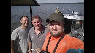 Мы собирались на рыбалку когда прибежала наташка