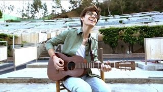 MacKenzie Bourg - Roses (One Take Acoustic)