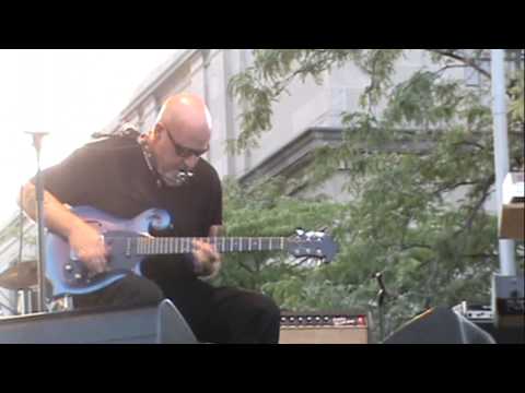 John Mooney - Shortnin' Bread - NYS Blues Fest 2009