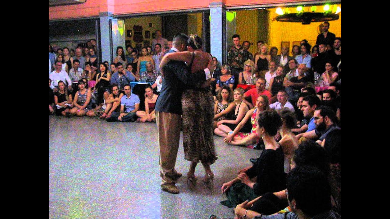 VIRGINIA PANDOLFI y JONATAN AGUERO en Viva La Pepa Milonga (3/3)