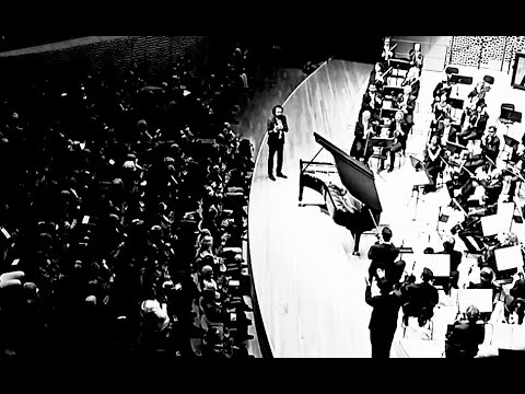 Daniil Trifonov plays Scriabin Piano Concerto in F sharp minor – live 2022