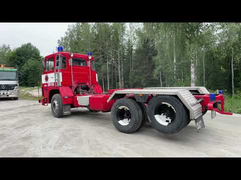 Köp Lastbil Scania 141 på Klaravik