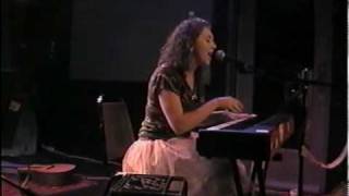 Regina Spektor - &quot;Hero&quot; (2004-09-09) - 10 of 13