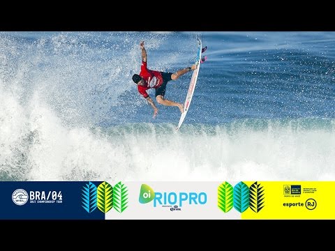 Gabriel Medina vs. Ezekiel Lau vs. Nat Young - Round One, Heat 1 - Oi Rio Pro 2017
