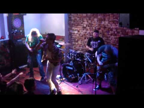 Miro Šalap - The Neverminds - School (Cover)