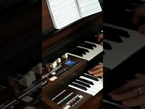 Hino 93 CCB Meia hora