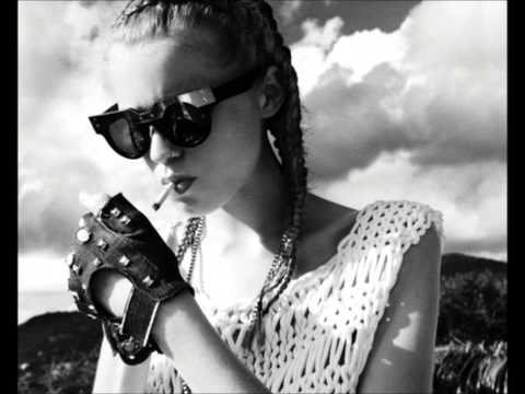 Stanisha - I Need a Smoke (Original Mix)