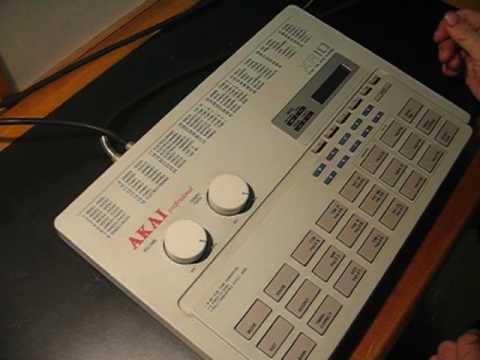 AKAI XR-10 image 5
