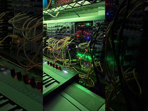 ambient drone modular synth - Plaits, Grone Wave, A-121s and others