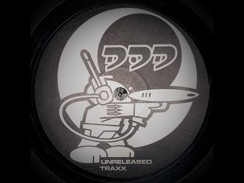 Cesar De Melero Presents DDD - Moovin' (Bisexual Mix)