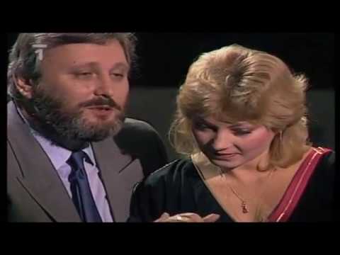 Karel Černoch a Věra Špinarová - Všímej si (1983)