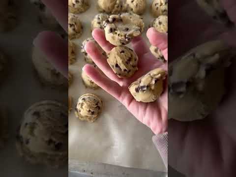 How To Freeze Cookie Dough - Blog post link in comments!