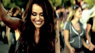 [問卦] 馬子穿熱褲細肩帶背心出門，100%做愛？