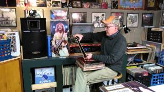 Vinyl Community: Introduction from Curtis Collects Vinyl Records