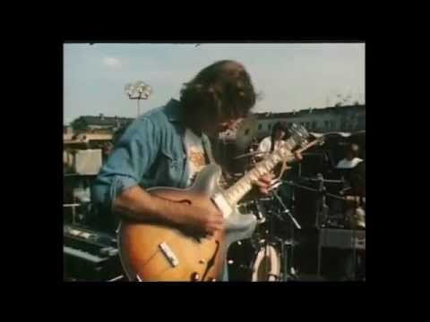 Volker Kriegels Mild Maniac Orchestra, 1977 Frankfurt/M Römerberg.avi