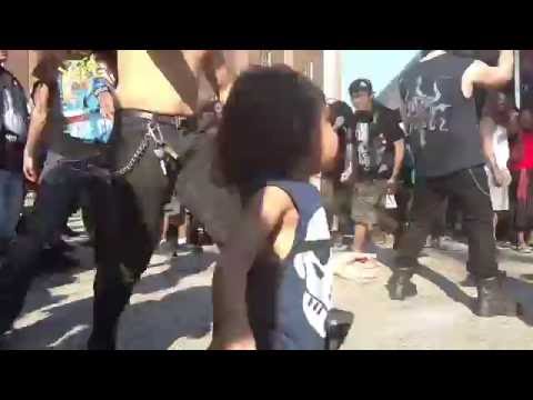 Toddler In The Maryland Deathfest Circle Pit | Metal Injection