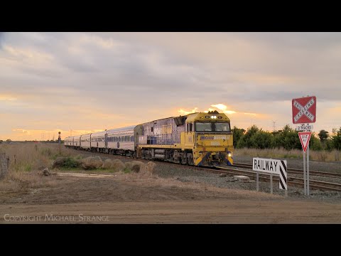 1AM8 The Overland Passenger Train At Sunset (7/8/2022) - PoathTV Tracking Australian Railways